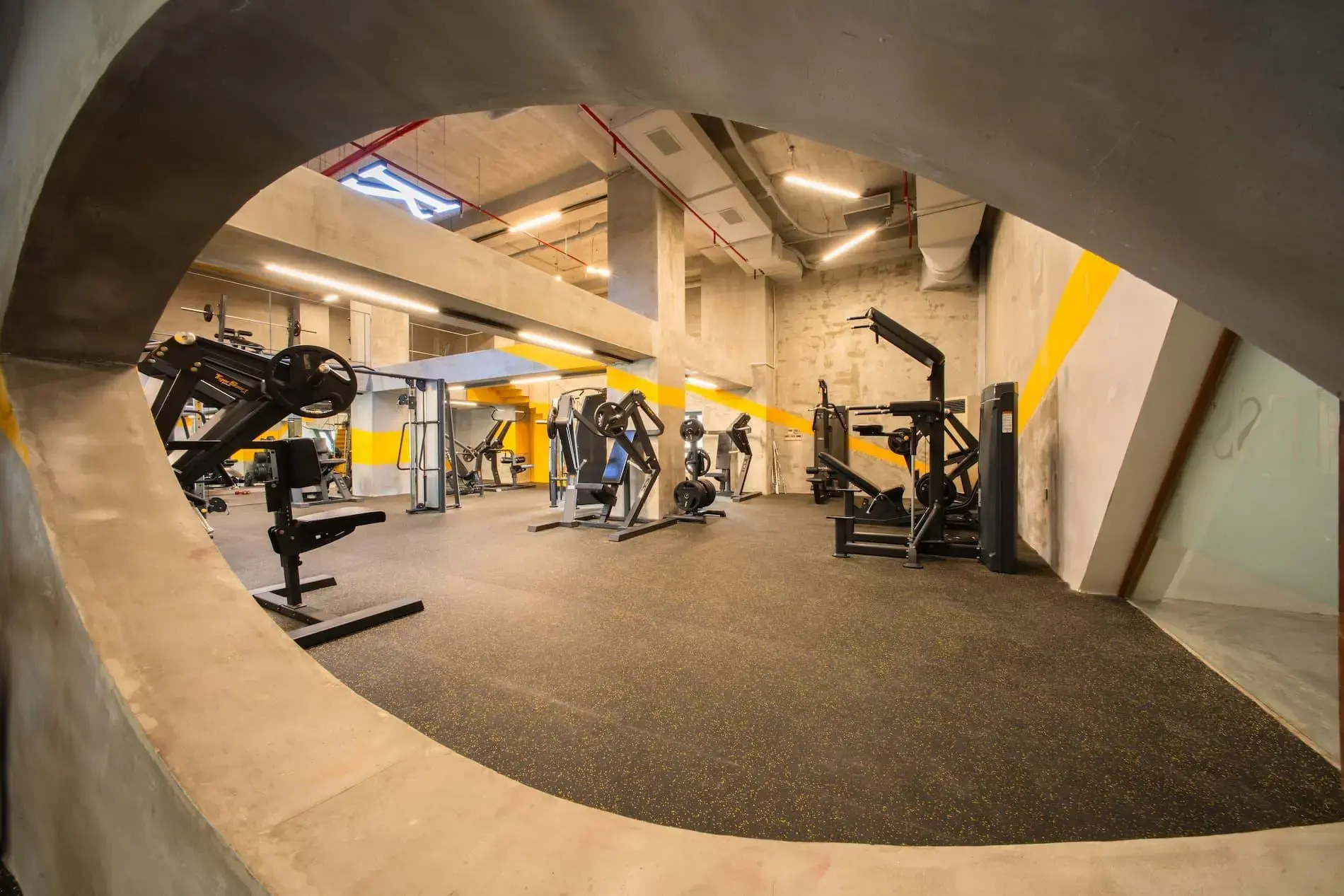 Khám Phá Phòng Gym Đẳng Cấp Tại Khách Sạn i.Gallery